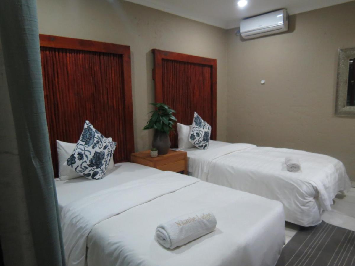 פונטה דו אורו Nkanhi Centro De Conferencias E Hotel מראה חיצוני תמונה